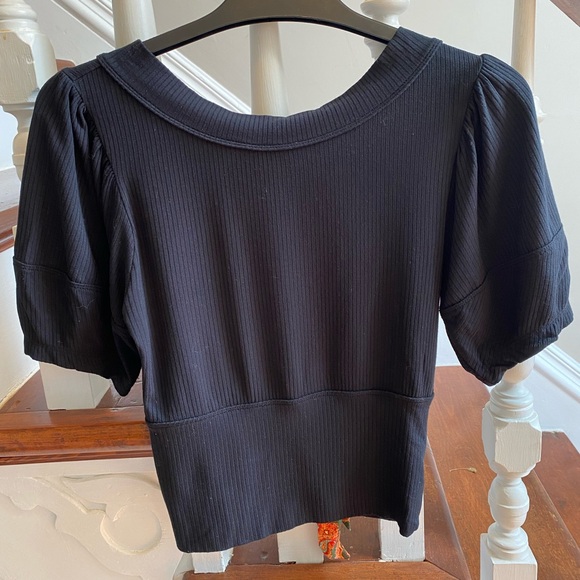 Black Open Back Ribbed Women's Top - Picture 2 of 5